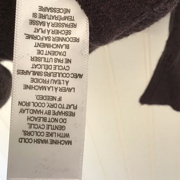 Nordstrom Beach Lunch Lounge Sweater Women’s Large Purple Button Sleeve Pullover - Picture 5 of 11